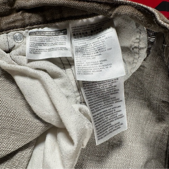 Levi's 501 White Oak Cone Denim Jeans 42x32 Button Fly 5 Pocket Tan Brown Work - Picture 9 of 12